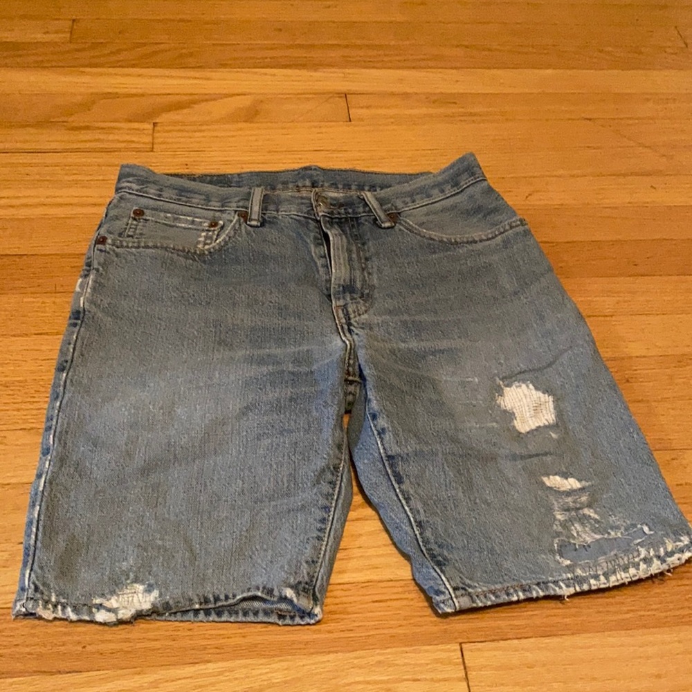 Levi’s 505 W31 Denim Shorts.